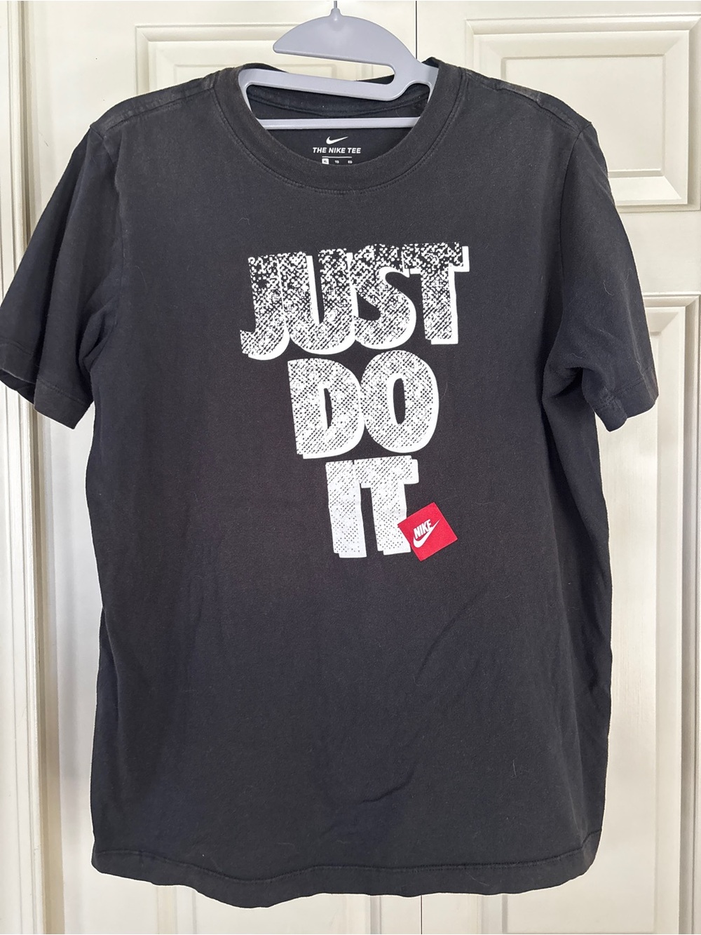 Nike Black "Just Do It"  Short Sleeve Graphic Tee  Size Youth XL